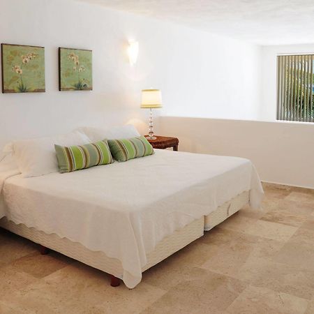 Ocean Plaza Condos Playa del Carmen Buitenkant foto