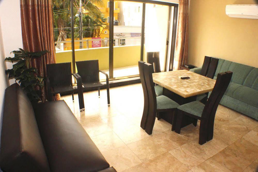 Ocean Plaza Condos Playa del Carmen Buitenkant foto