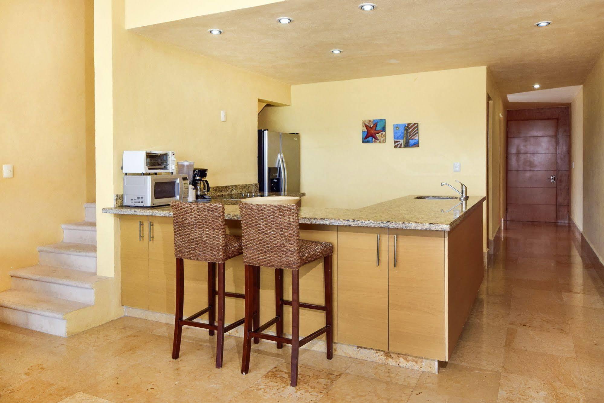 Ocean Plaza Condos Playa del Carmen Buitenkant foto