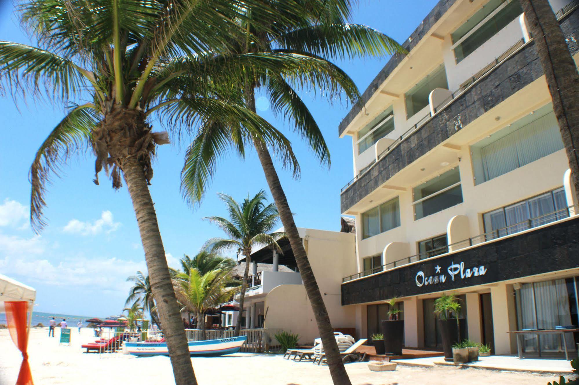 Ocean Plaza Condos Playa del Carmen Buitenkant foto